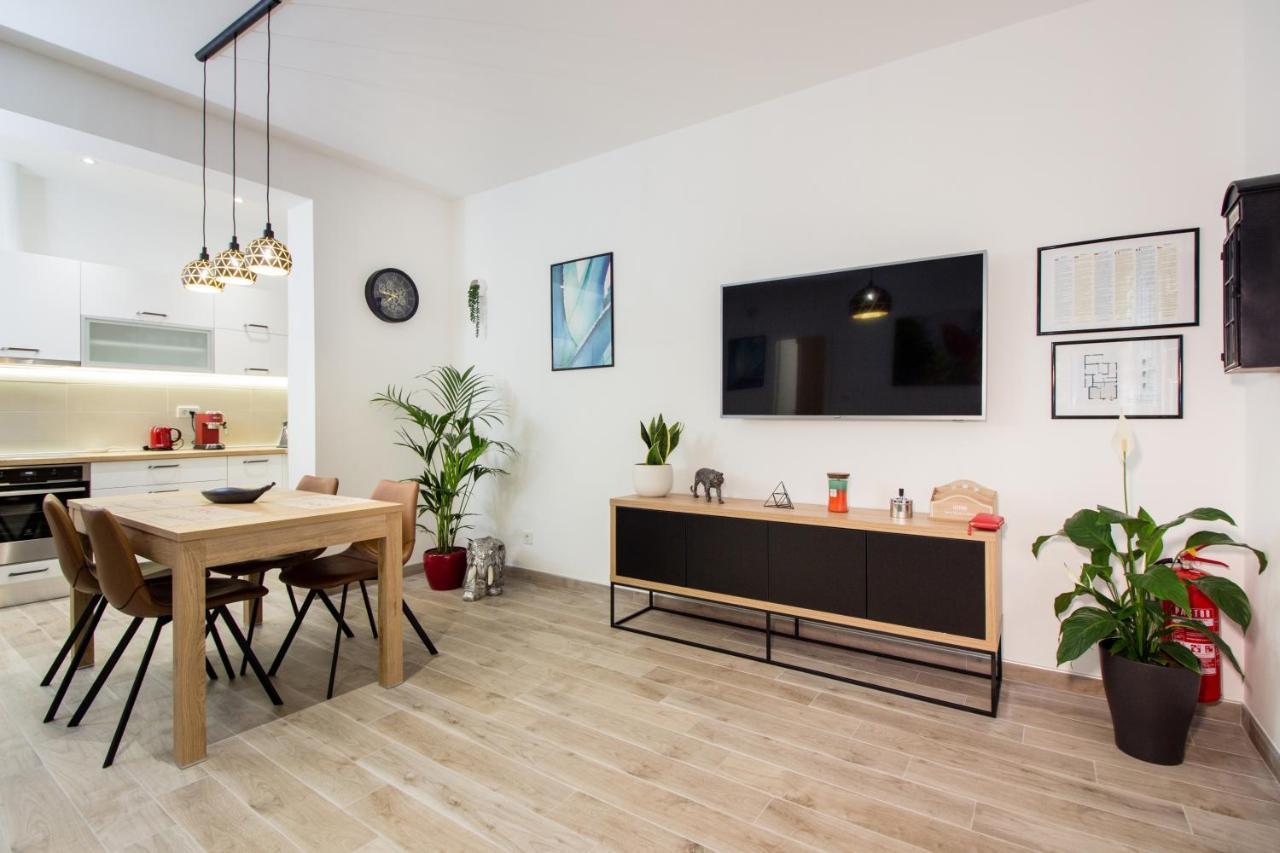 Utopia Apartments Spalato Esterno foto